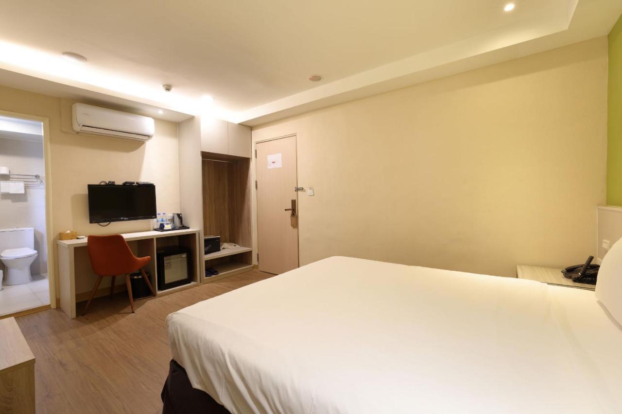 Tc Hotel - Hualien Zhongxiao Esterno foto