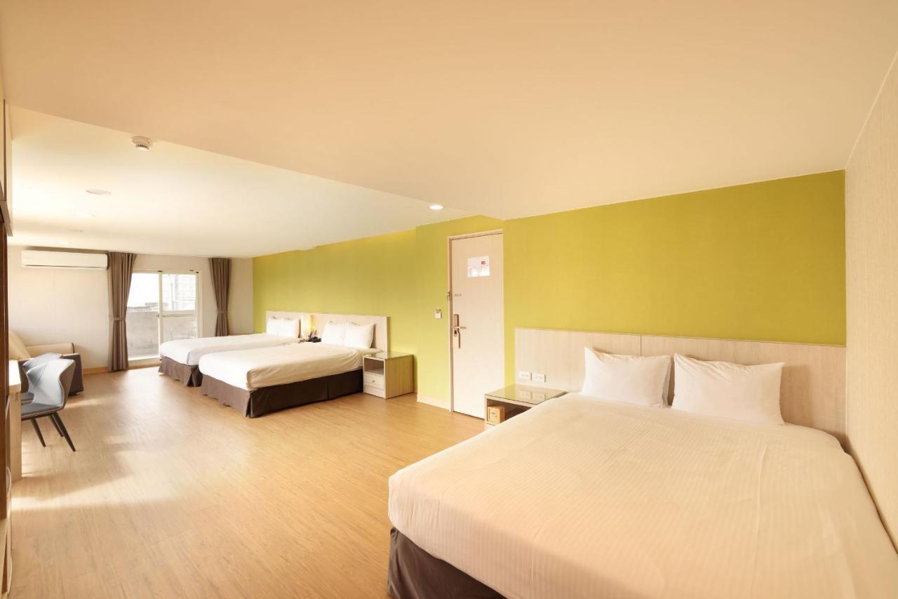Tc Hotel - Hualien Zhongxiao Esterno foto
