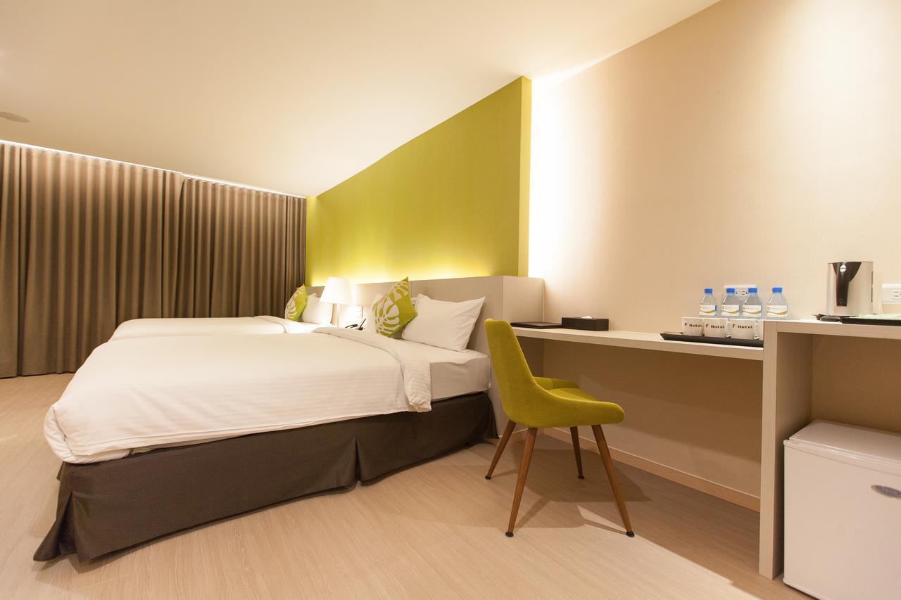Tc Hotel - Hualien Zhongxiao Esterno foto